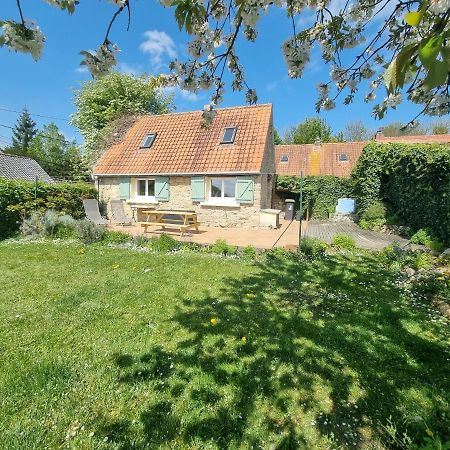 Aux Portes Du Chateau Cottage Intimiste Et Cosy A L'Abri Des Regards Propice A La Detente Rinxent Exterior photo