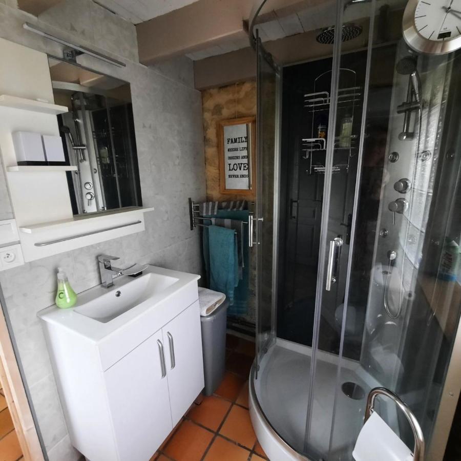 Aux Portes Du Chateau Cottage Intimiste Et Cosy A L'Abri Des Regards Propice A La Detente Rinxent Exterior photo